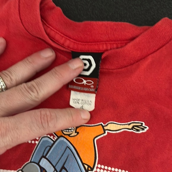 OP Red Short Sleeve Tee with Graphic Design 90’s vintage - Picture 2 of 3